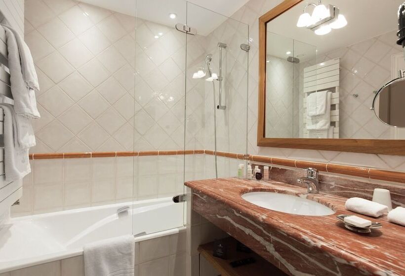 هتل Pas De Calais