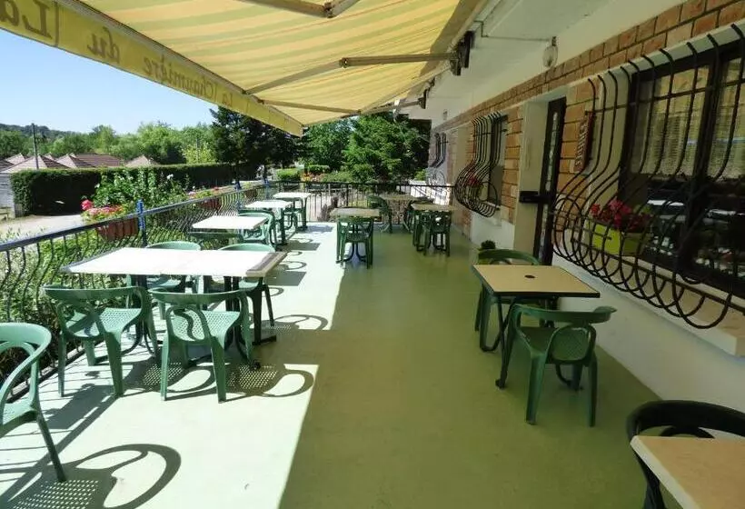 בית מלון כפרי Restaurant La Chaumiere Du Lac