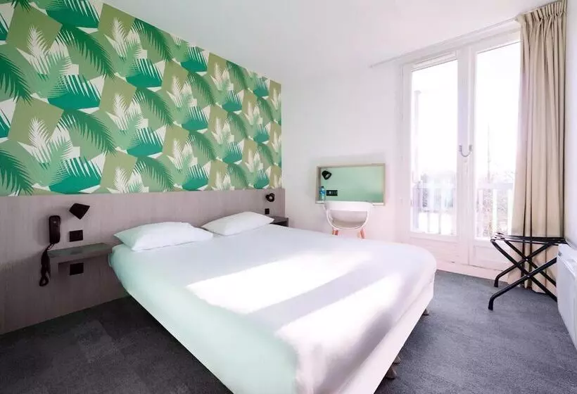 Отель The Originals City, Ara Hôtel