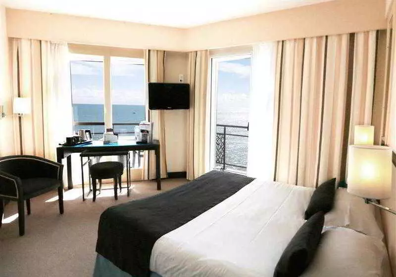 هتل & Spa Les Roches Noires