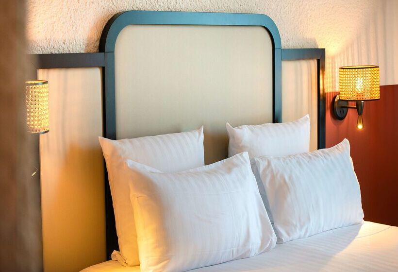 בית מלון כפרי Best Western Porte Du Forez