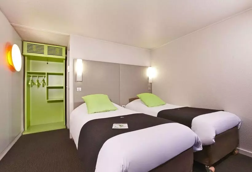 Отель Campanile Chanas