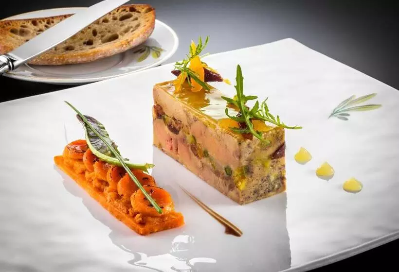 בית מלון כפרי Château Saint Martin & Spa   An Oetker Collection