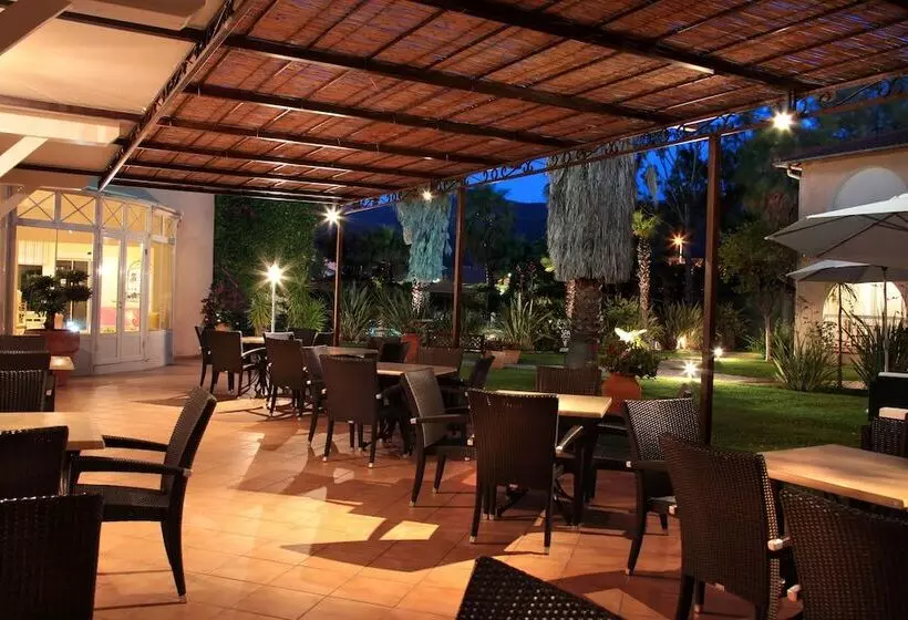 Le Cottage   Hotel & Spa