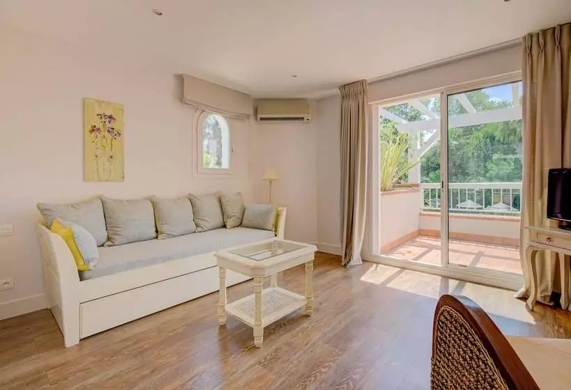 Le Cottage   Hotel & Spa