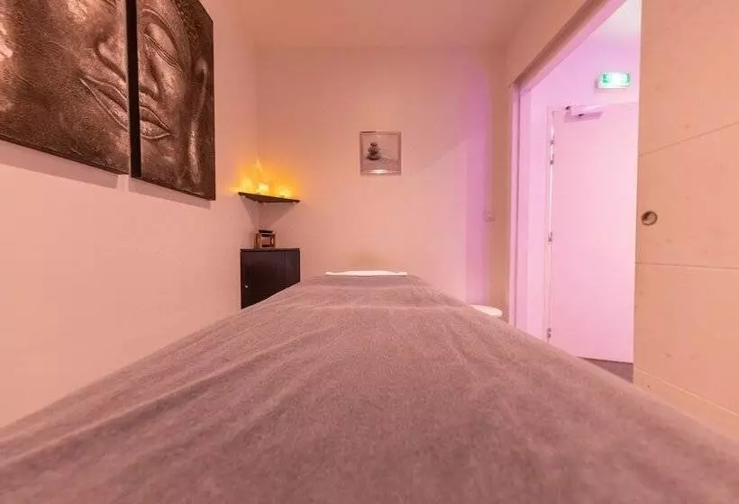 ホテル Le Madeloc Hôtel & Spa