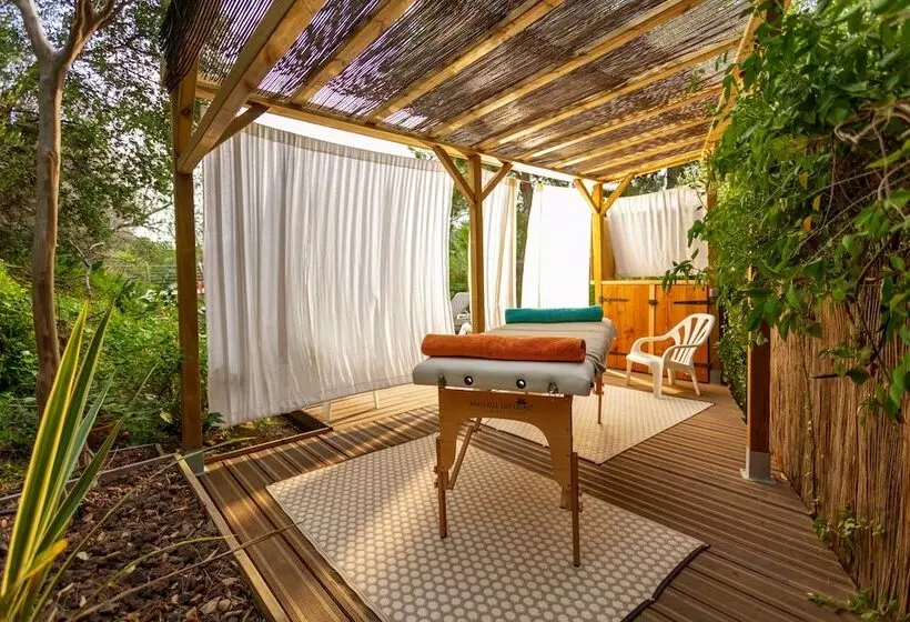 ホテル Le Madeloc Hôtel & Spa