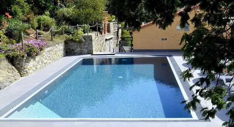 ホテル Le Madeloc Hôtel & Spa