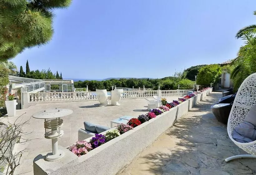 هتل Le Mas Bellevue