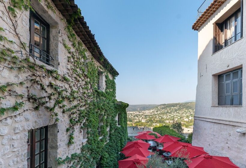 هتل Le Saint Paul