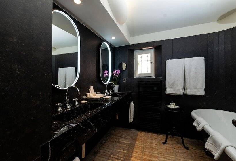 هتل Le Saint Paul