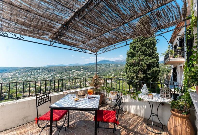 هتل Le Saint Paul