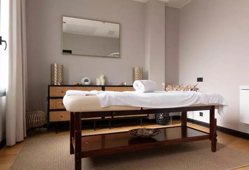 호텔 Hôtel Restaurant Le Touring   Teritoria