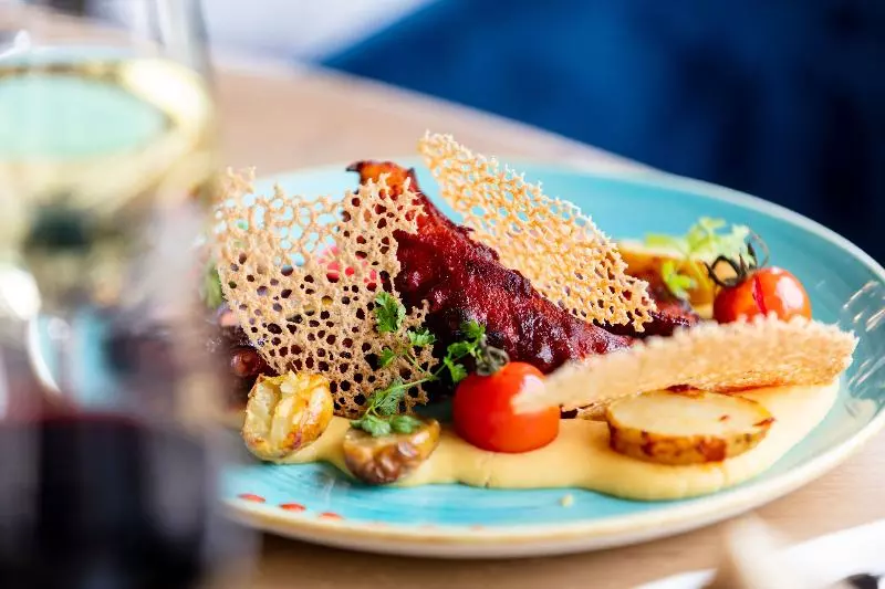 호텔 Hôtel Restaurant Le Touring   Teritoria