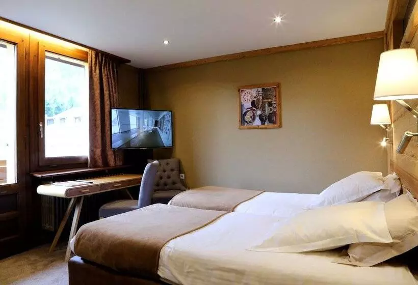 Отель Hôtel Lyret