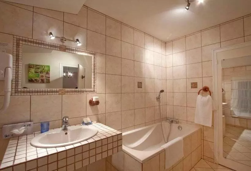 Hotel Logis Arts Et Terroirs