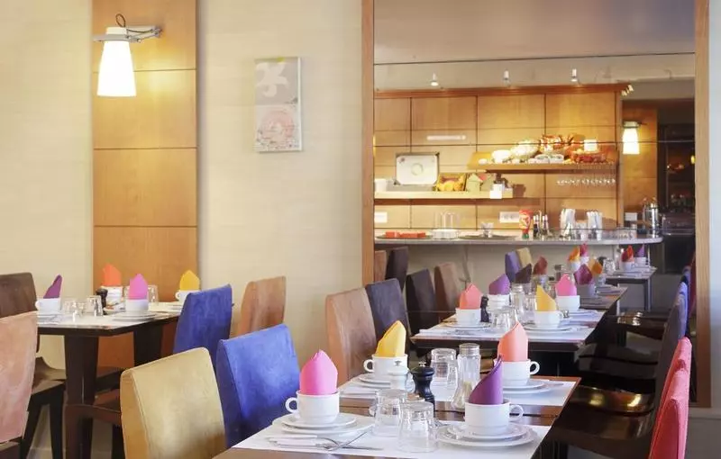 ホテル Hôtel Londres Et New York   Teritoria