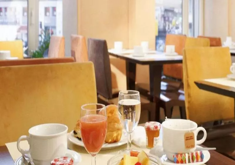 ホテル Hôtel Londres Et New York   Teritoria