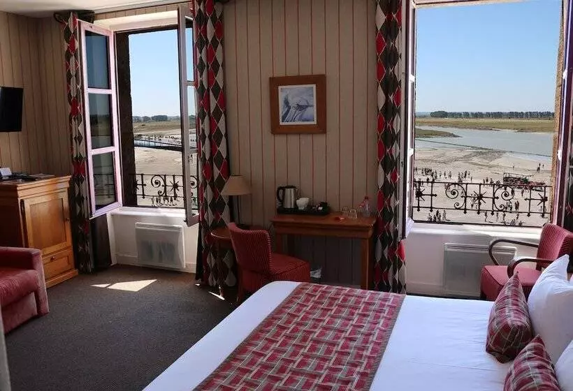 هتل La Mère Poulard