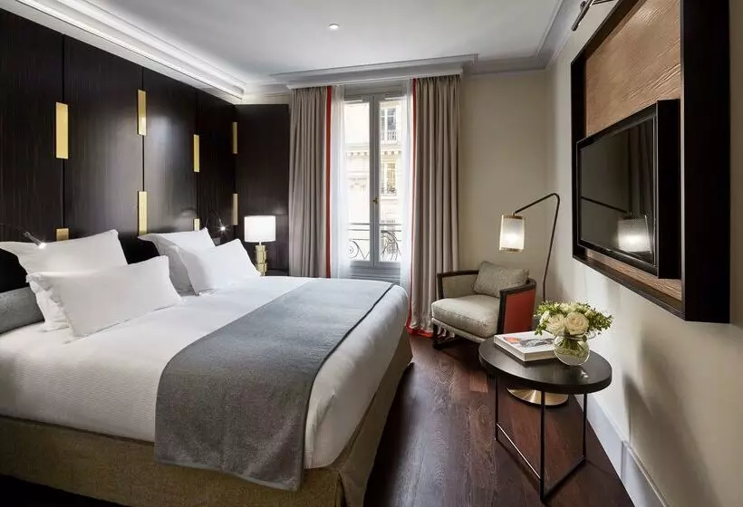 ホテル Montalembert