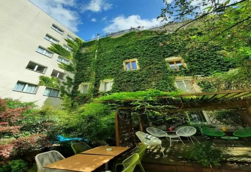 هتل Paris Louis Blanc