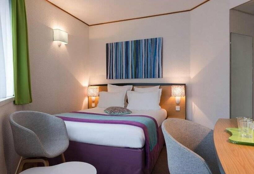 ホテル Paris Louis Blanc