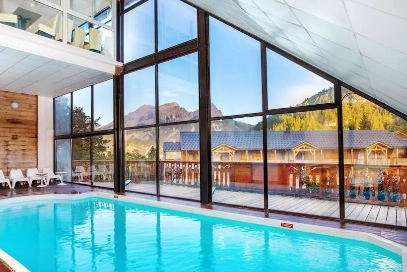 ホテル Sowell Family Les Bergers