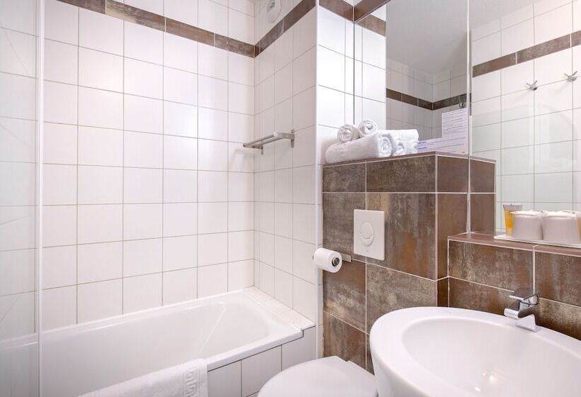 هتل Sowell Family Les Bergers