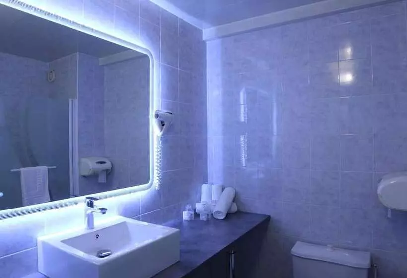 ホテル The Originals City, Hôtel Villancourt, Grenoble Sud