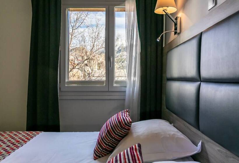 هتل Hôtel Vauban Briançon Serre Chevalier