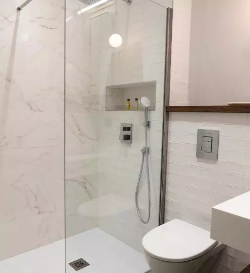 Отель De La Poste