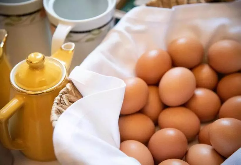 Отель De La Poste