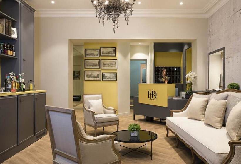 هتل A L Hôtel Des Roys