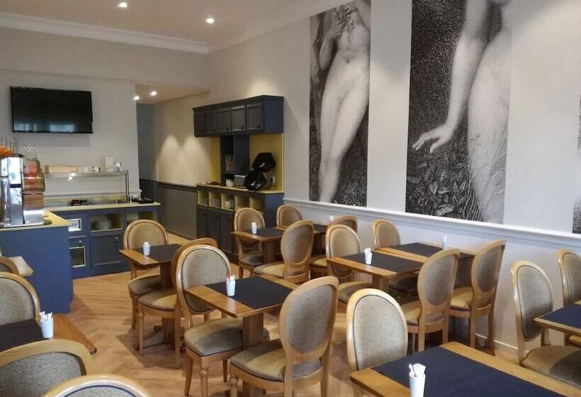 هتل A L Hôtel Des Roys