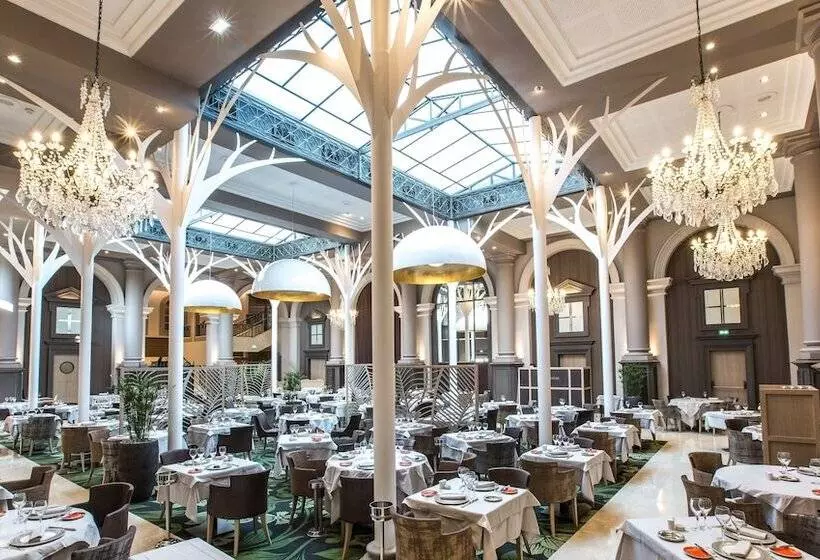 هتل Grand Hôtel Des Thermes