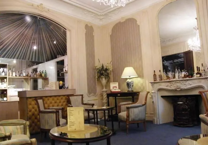 هتل Grand Hôtel Des Templiers