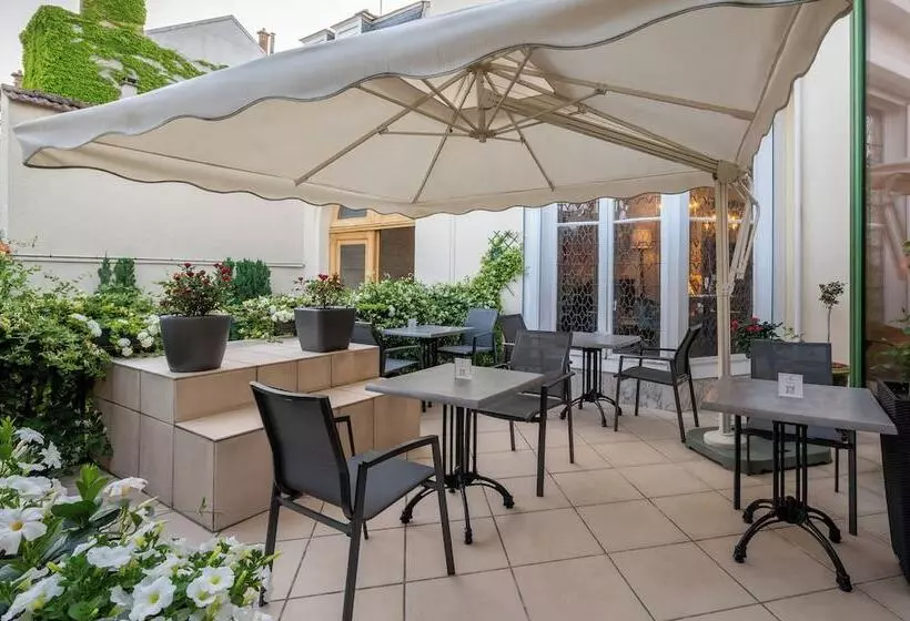 هتل Grand Hôtel Des Templiers