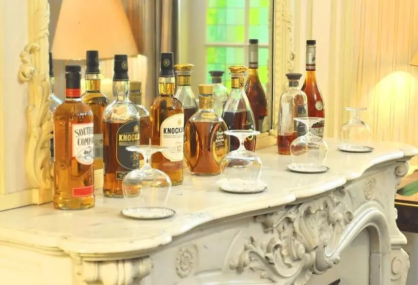 هتل Grand Hôtel Des Templiers