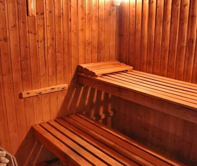 هتل Grand Hôtel Des Templiers