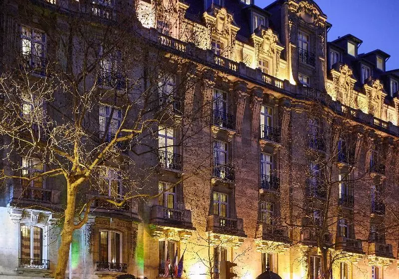 هتل Holiday Inn Paris   Gare De Lyon Bastille, An Ihg