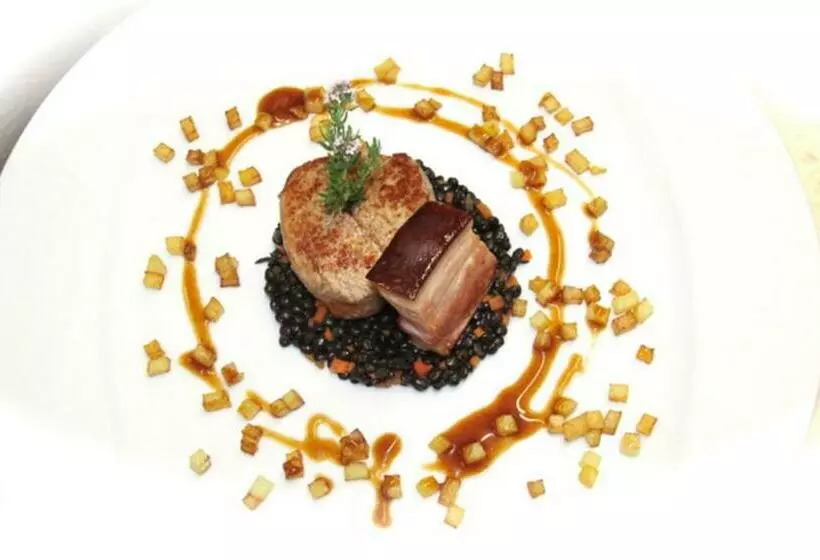 Отель Hôtel Tivoli