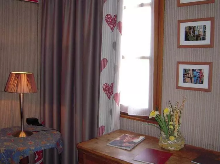 ホテル Hôtel Sainte Odile