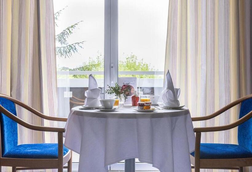 בית מלון כפרי Hôtel Savoie Leman