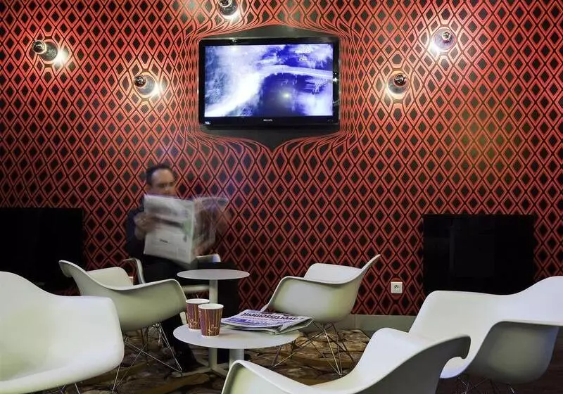 هتل Ibis Styles Paris République Le Marais