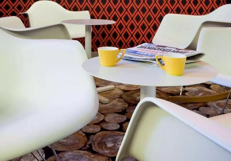 هتل Ibis Styles Paris République Le Marais