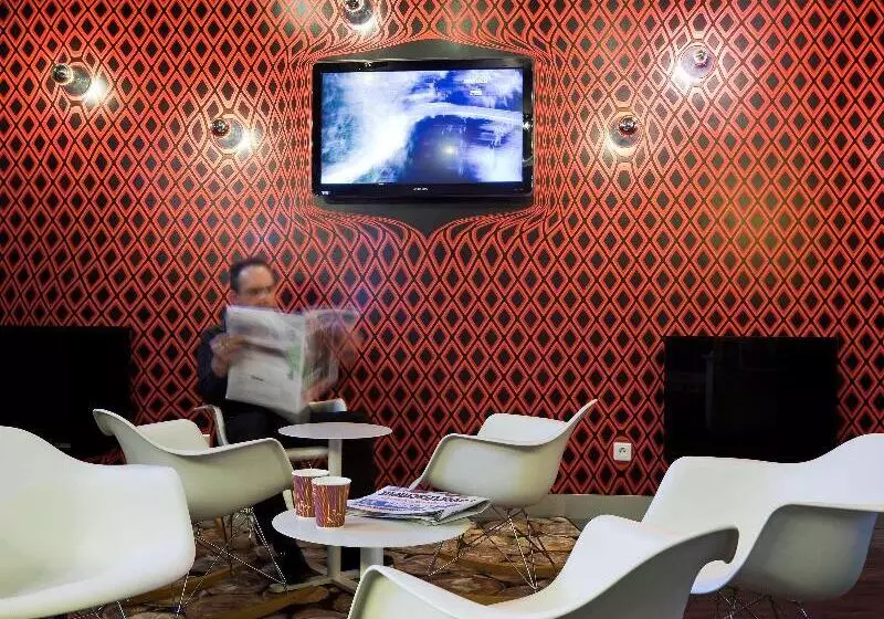 هتل Ibis Styles Paris République Le Marais