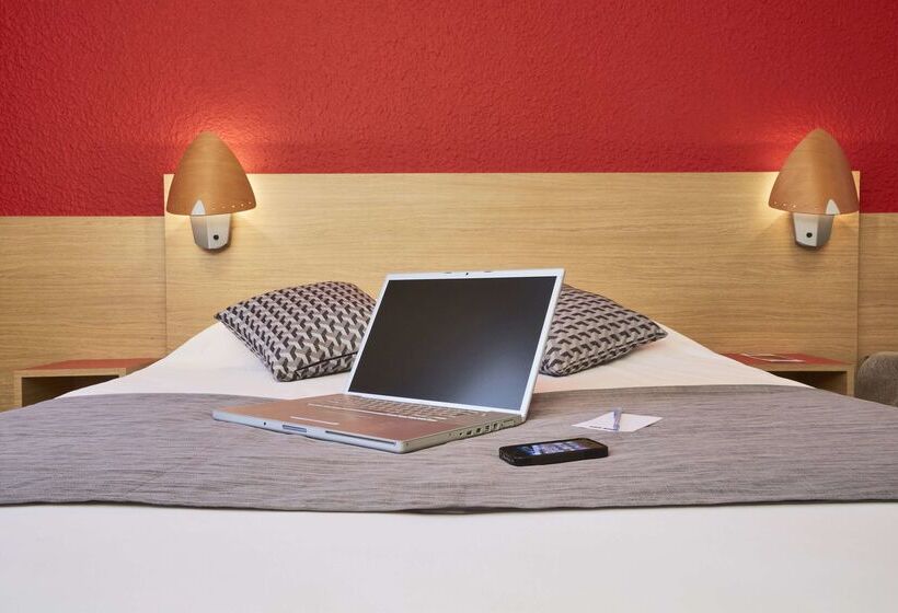 فندق Kyriad Montchanin Le Creusot