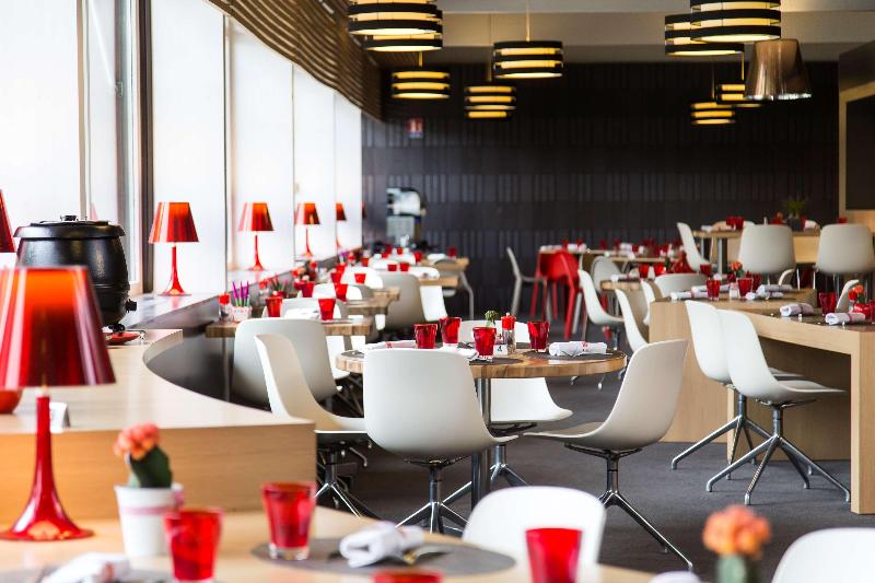 فندق Kyriad Montchanin Le Creusot