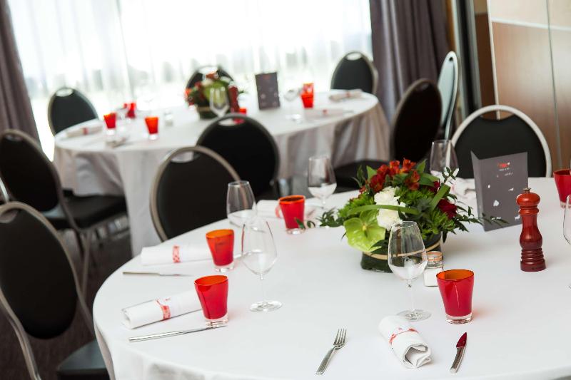 فندق Kyriad Montchanin Le Creusot