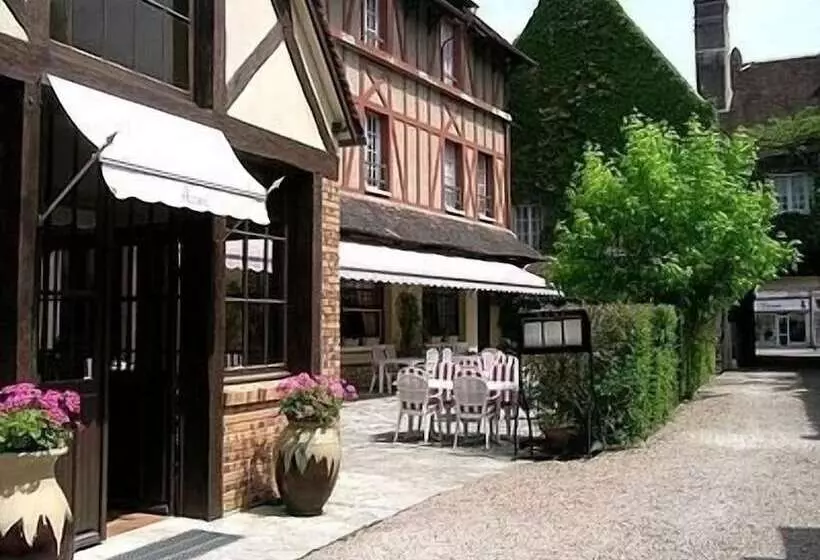 ホテル Le Saintjacques